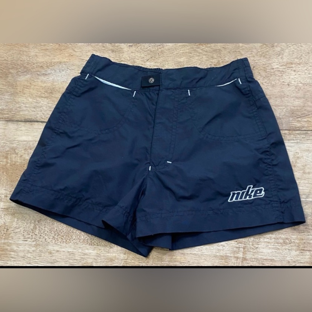 Vintage Nike Boy’s Size Small Black Nylon Logo‎ Shorts